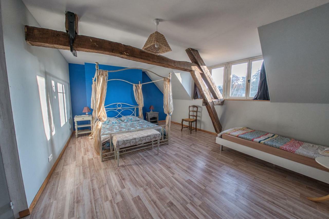 Апартаменты Le Refuge Des Alpes Mancelles Френе-сюр-Сарт Экстерьер фото